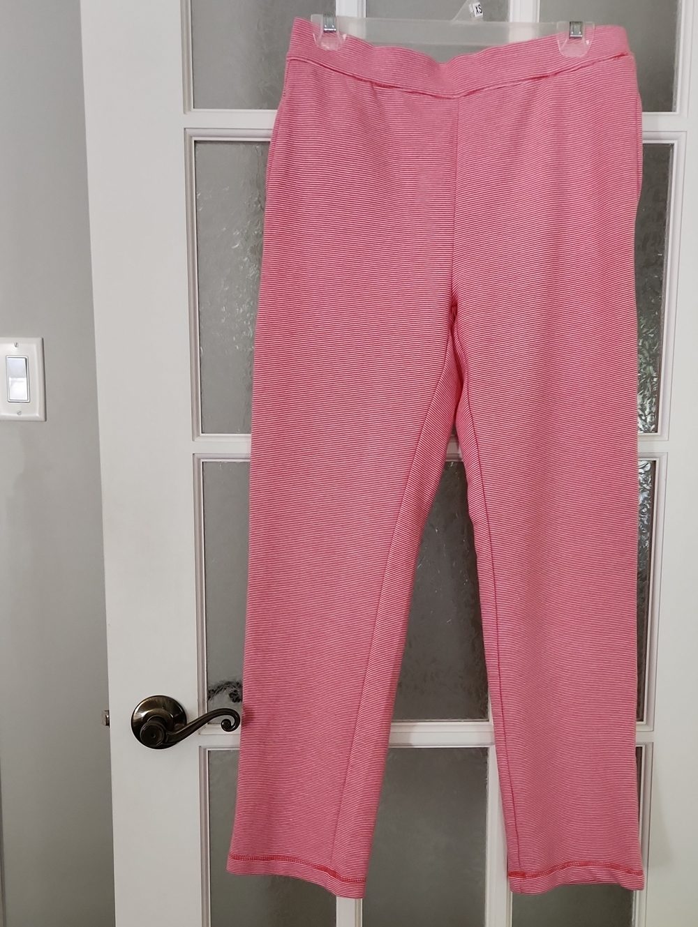 2 / 25$***Pink And White Stripes Pull-On Pants